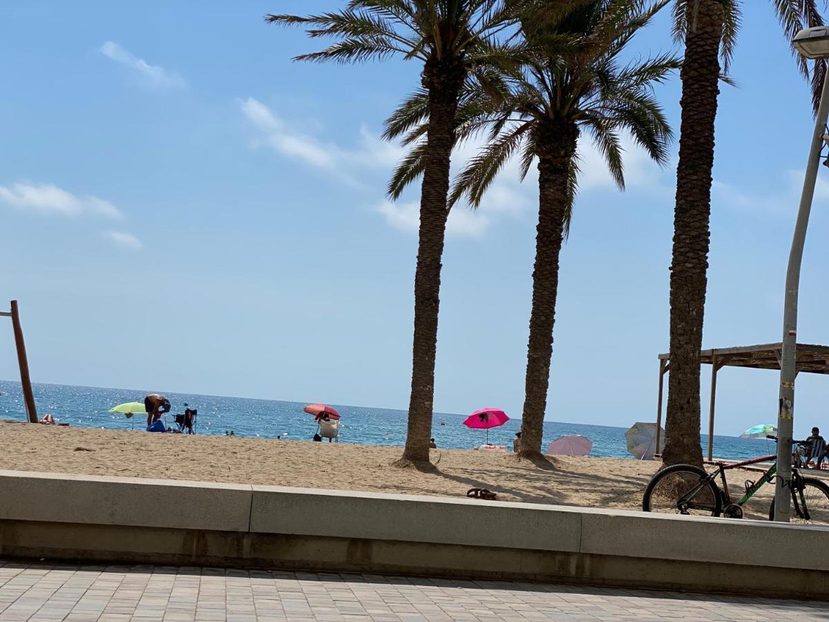 House On The Beach Калафел Екстериор снимка