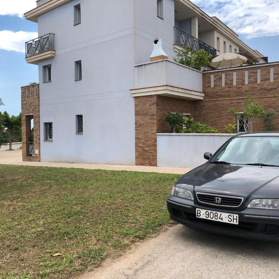 House On The Beach Калафел Екстериор снимка