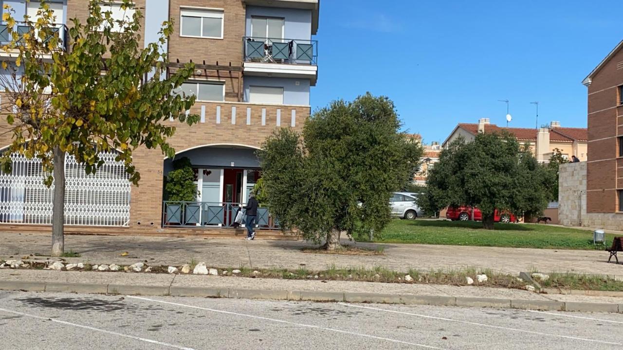 House On The Beach Калафел Екстериор снимка